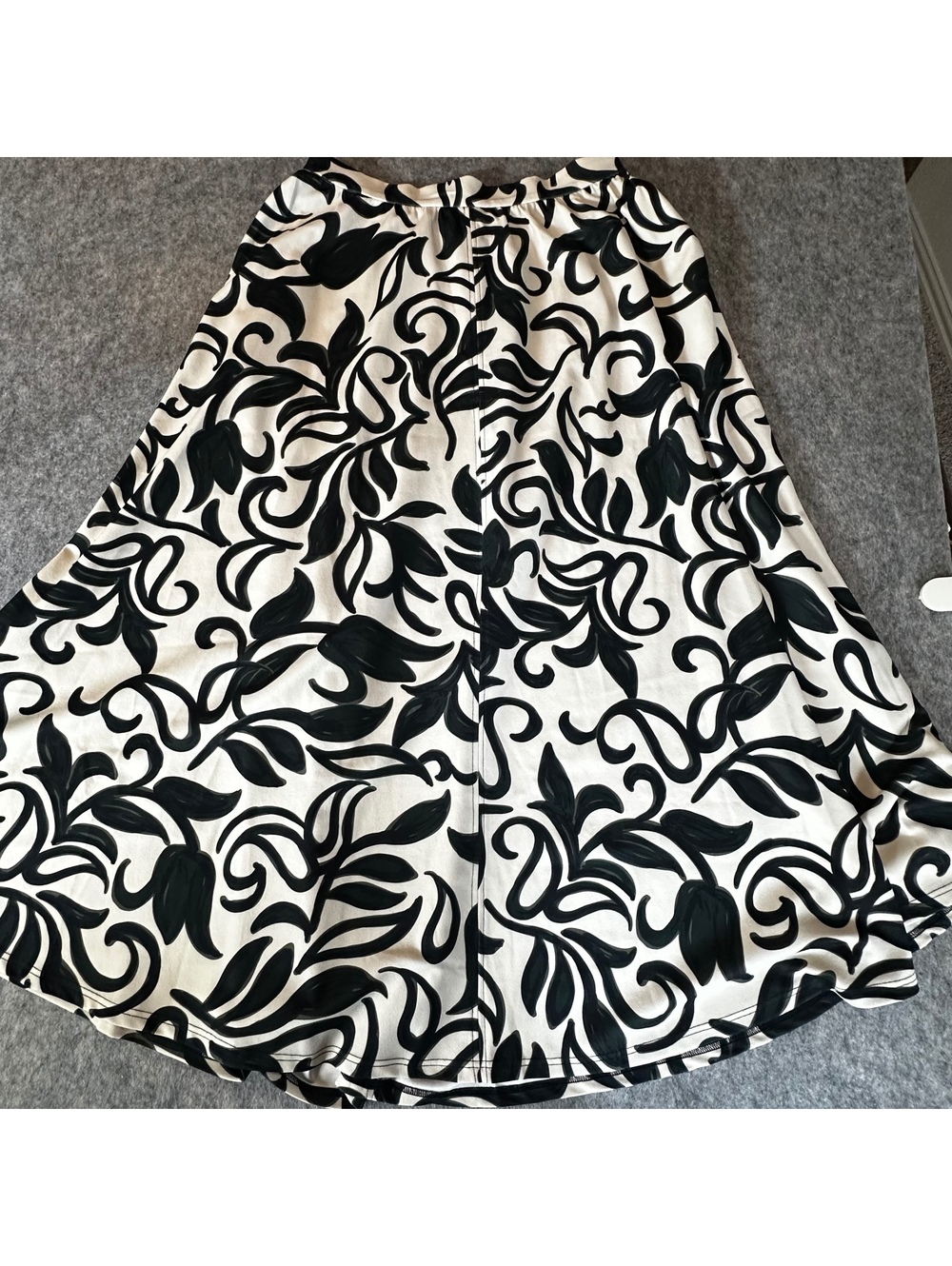 Mellóday Cream Black Floral A-Line Midi Skirt Contemporary Feminine Preppy XL